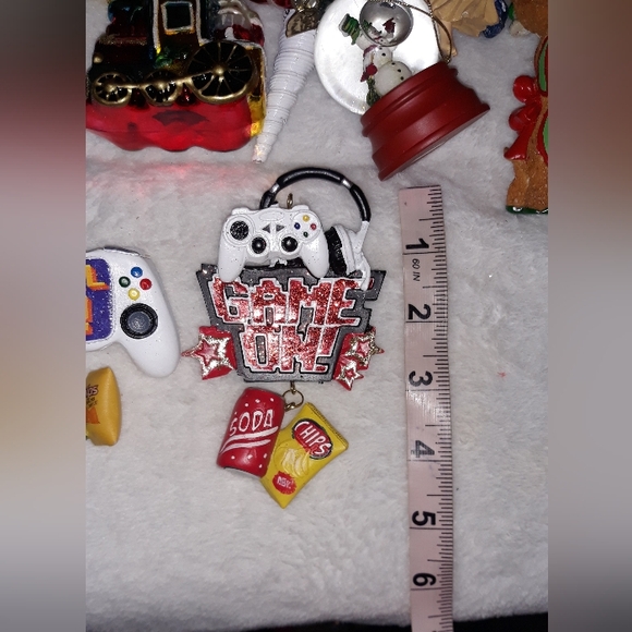 2 Gamer and snacks Christmas Ornaments Video Games Online Gaming Lover - Picture 4 of 4